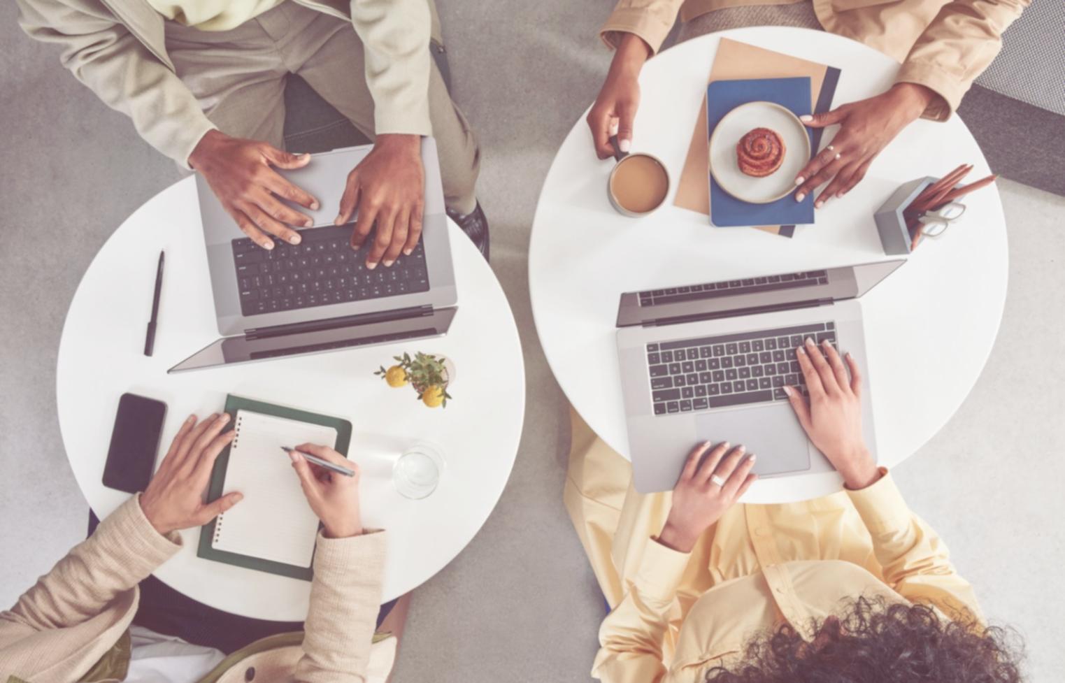 Análisis competitivo en práctica con datos reales y herramientas profesionales